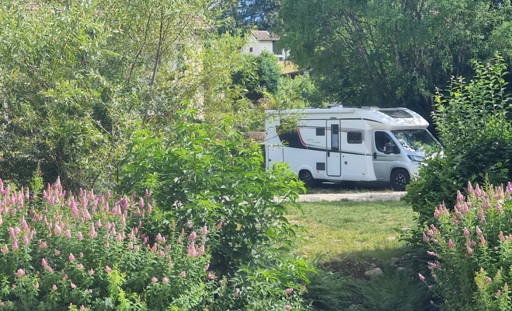 Aire camping-car � Fresse (70270) - Photo 4